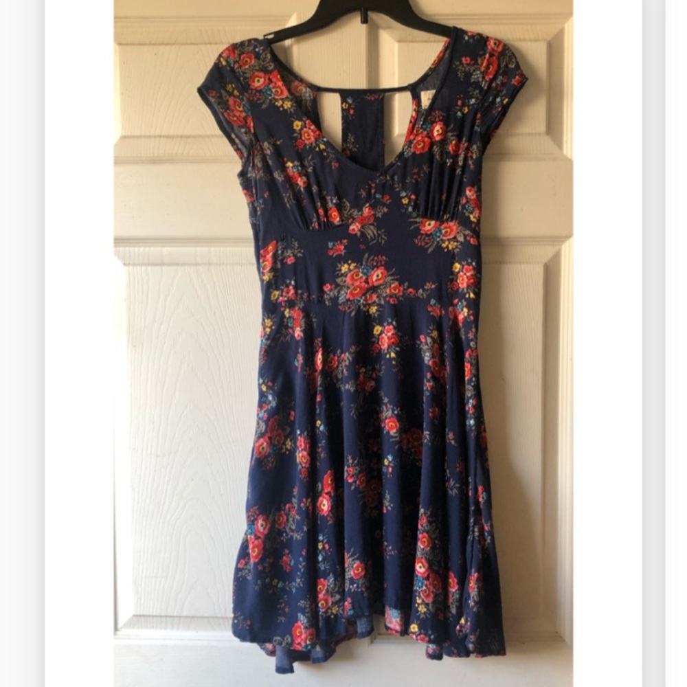Abercrombie & Fitch floral dress